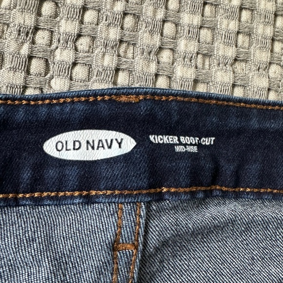Old Navy Kicker boot cut jeans - Picture 2 of 3